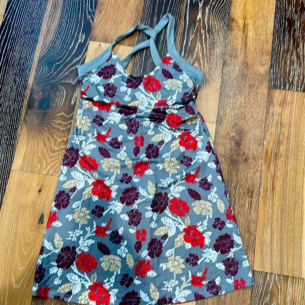 Patagonia athletic leisure dress